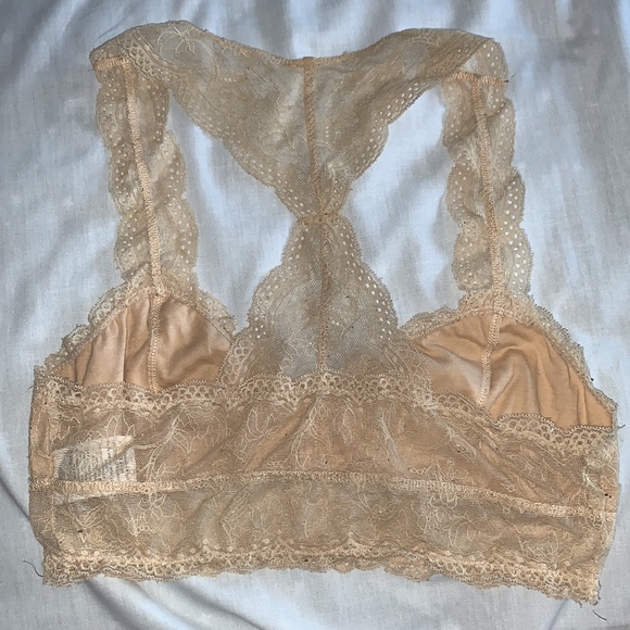 Bralettes 💓 - Picture 6 of 10